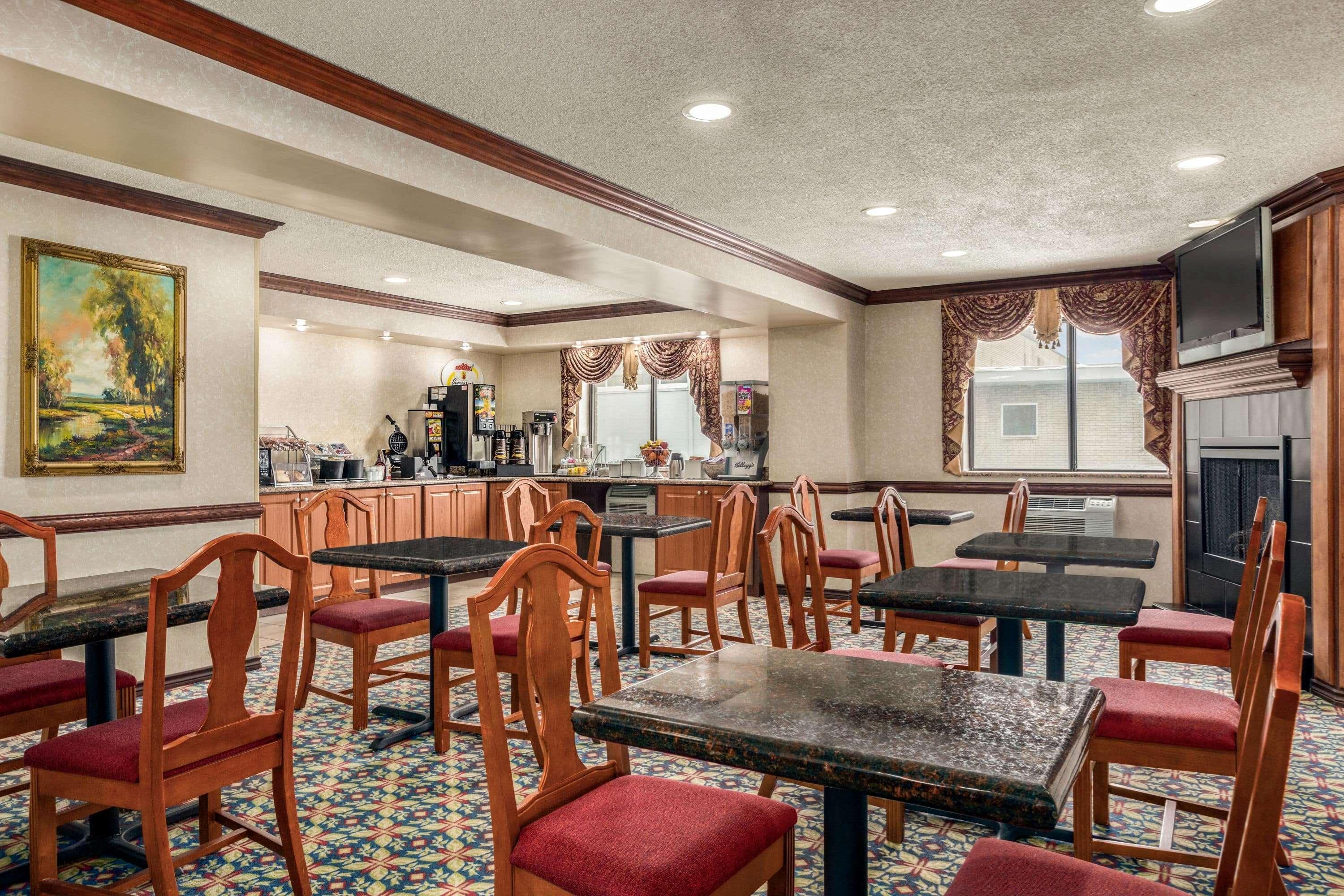 Comfort Inn Detroit - Troy Clawson Exterior foto